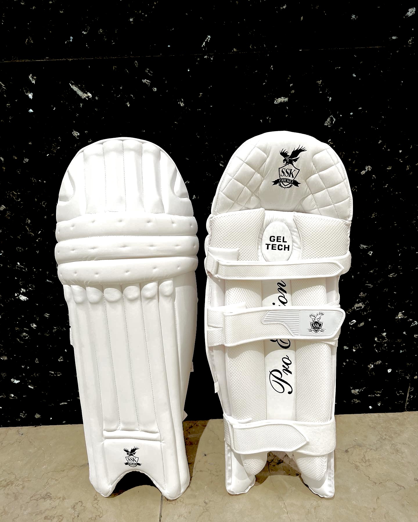 Pro Edition Mens Left Hand Batting Pads 
