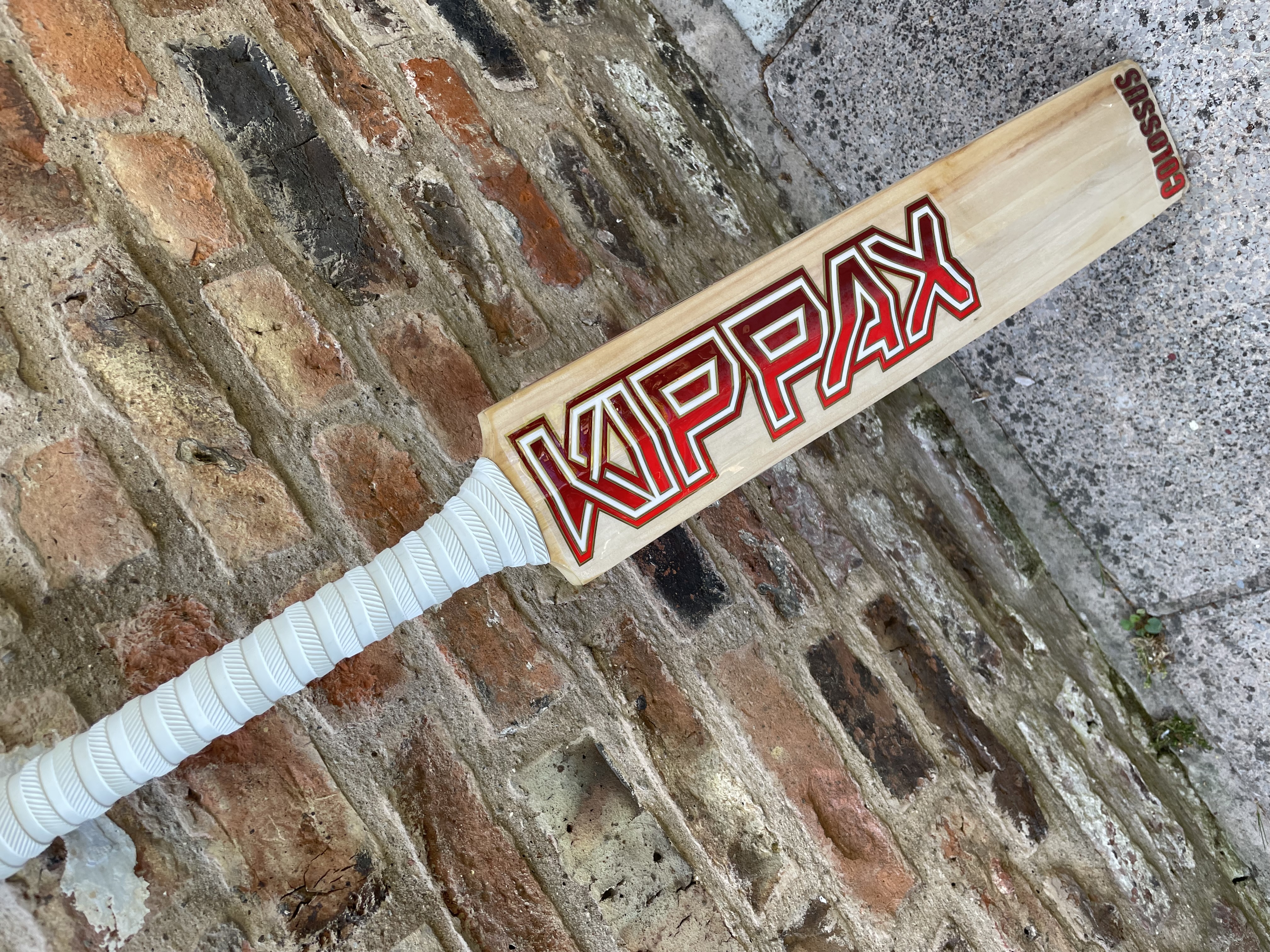 Kippax Colossus Players Edition - SH - Refurb - 2lb 8oz Cricket Bat - RRP: £450