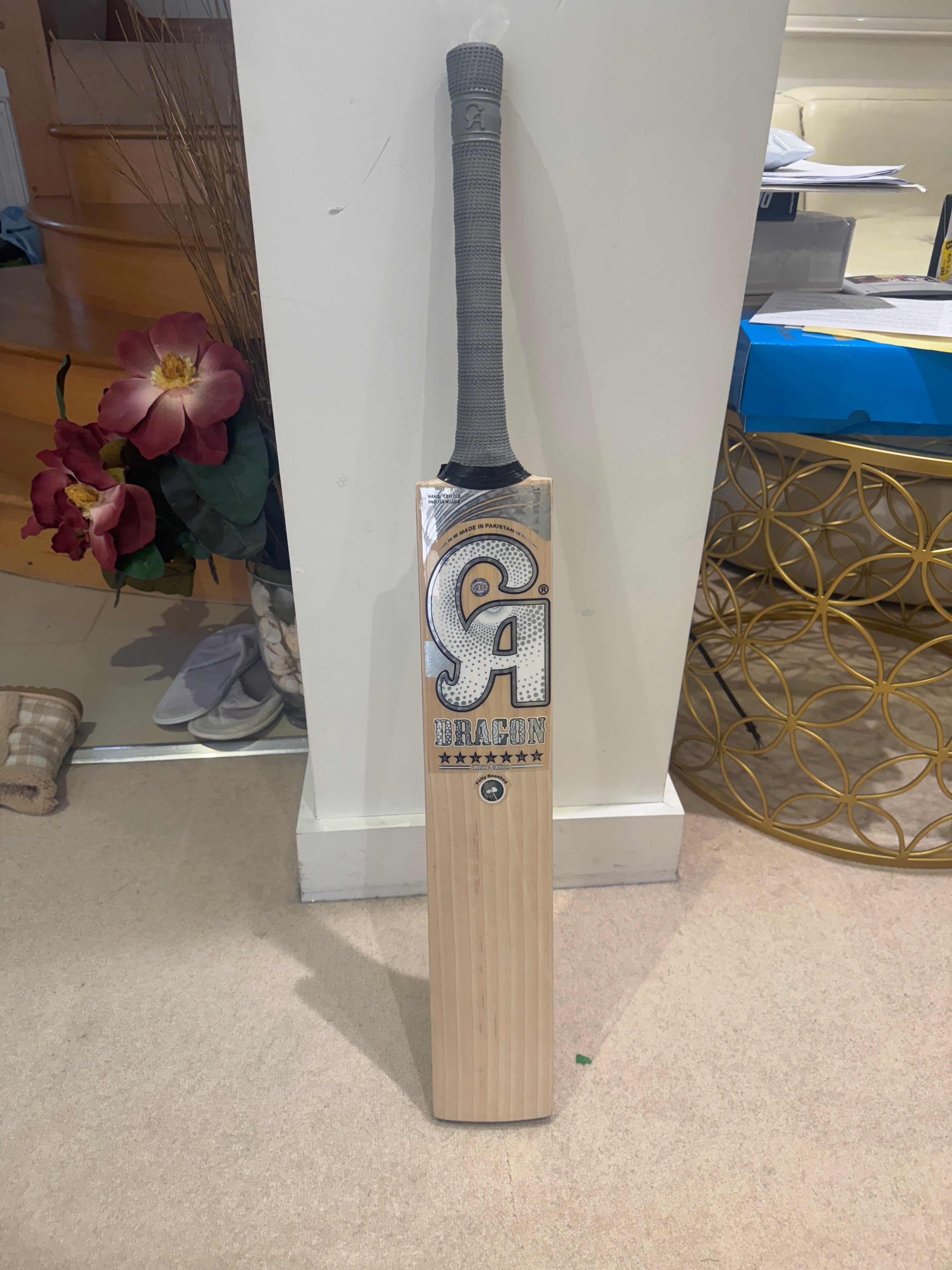 CaDragon white edition NEW 2.8lbs