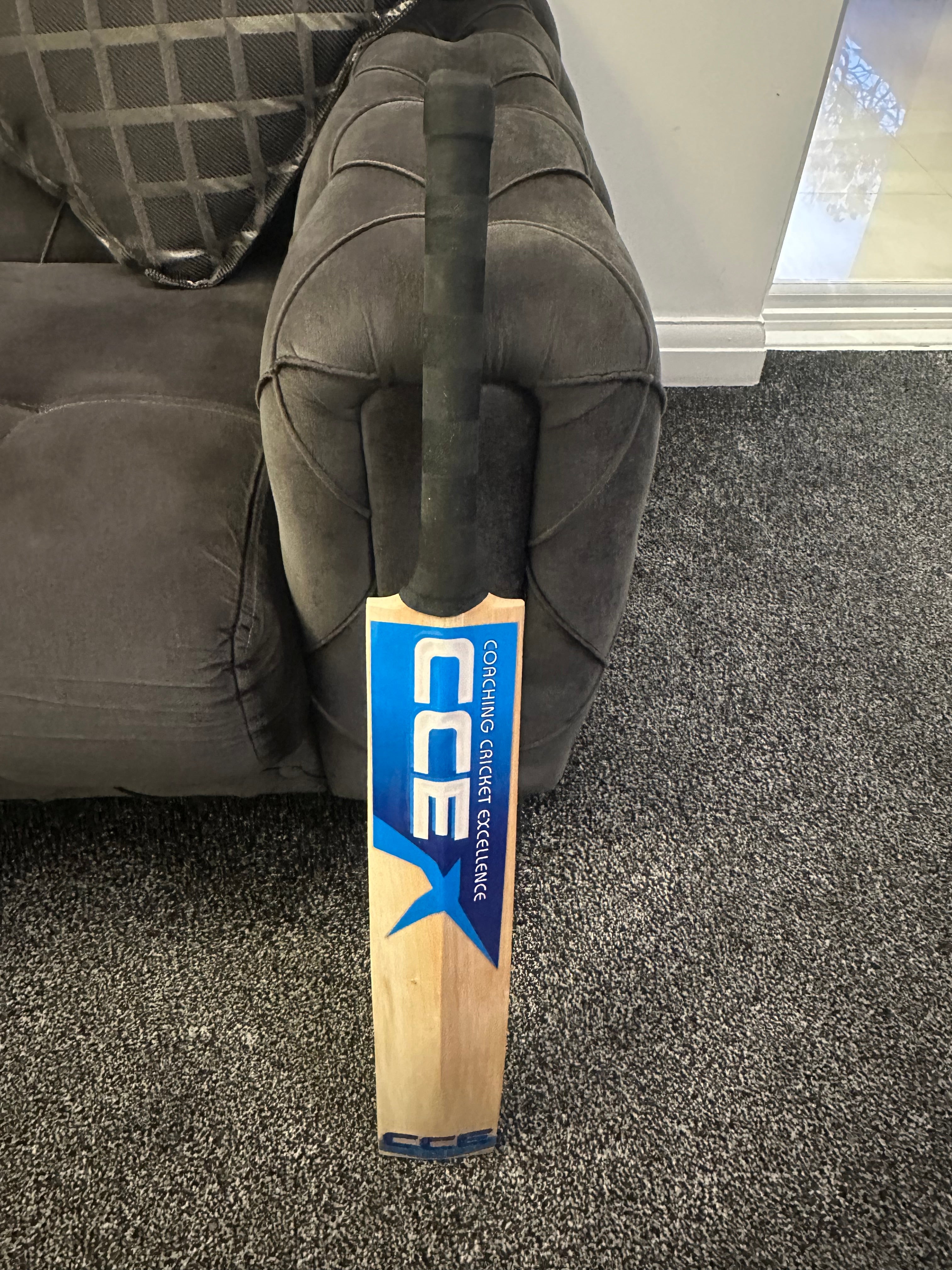 Cricket Bat (Harrow Size)