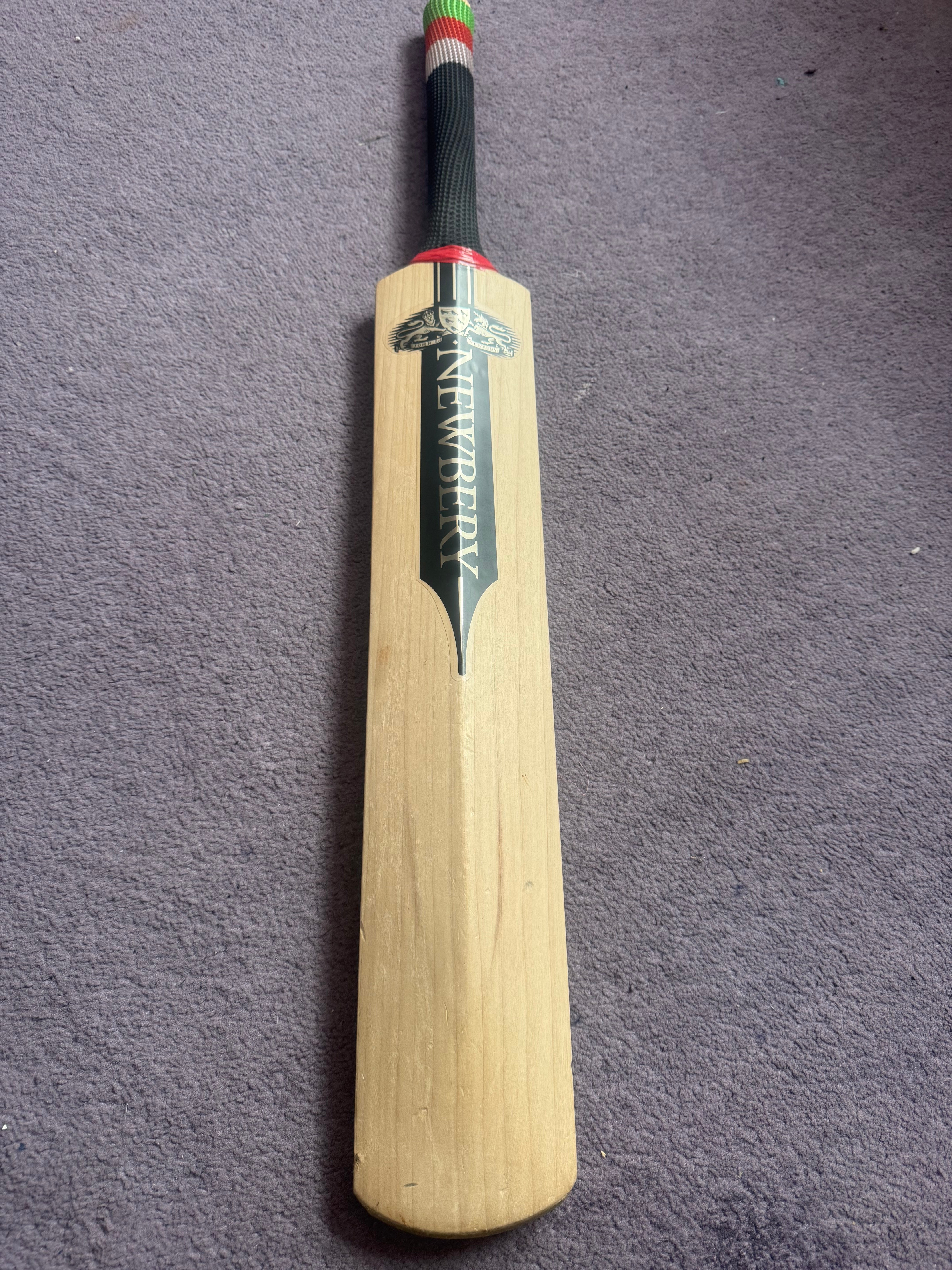Cricket bat